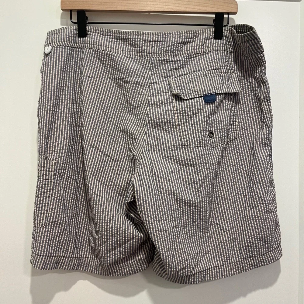 J. Crew Mens Seersucker Striped Board Shorts Blue Tan Swim Trunks Size 33
